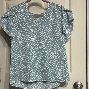 SHEIN Blue and White Heart Print Top